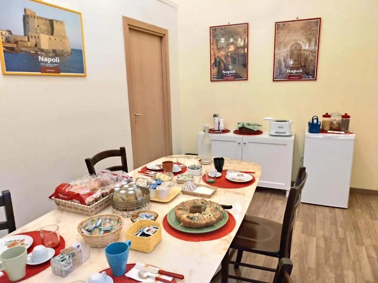 Bed And Breakfast Casa Mariella Naples