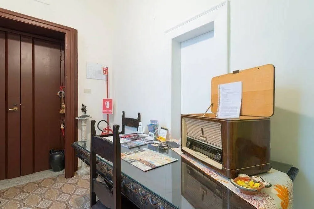 Bed And Breakfast Casa Mariella Naples