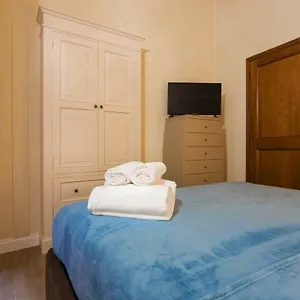 https://duomo-2-bedroom-apartment.it-tuscanyhotel.com